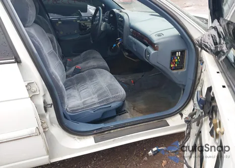 1996 Chevrolet Lumina из США, поврежденный, VIN 2G1WL52M7T9156358